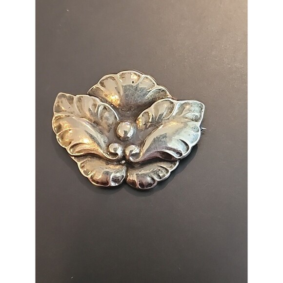 Early Georg Jensen Denmark 107 Floral Pin Brooch in Sterling